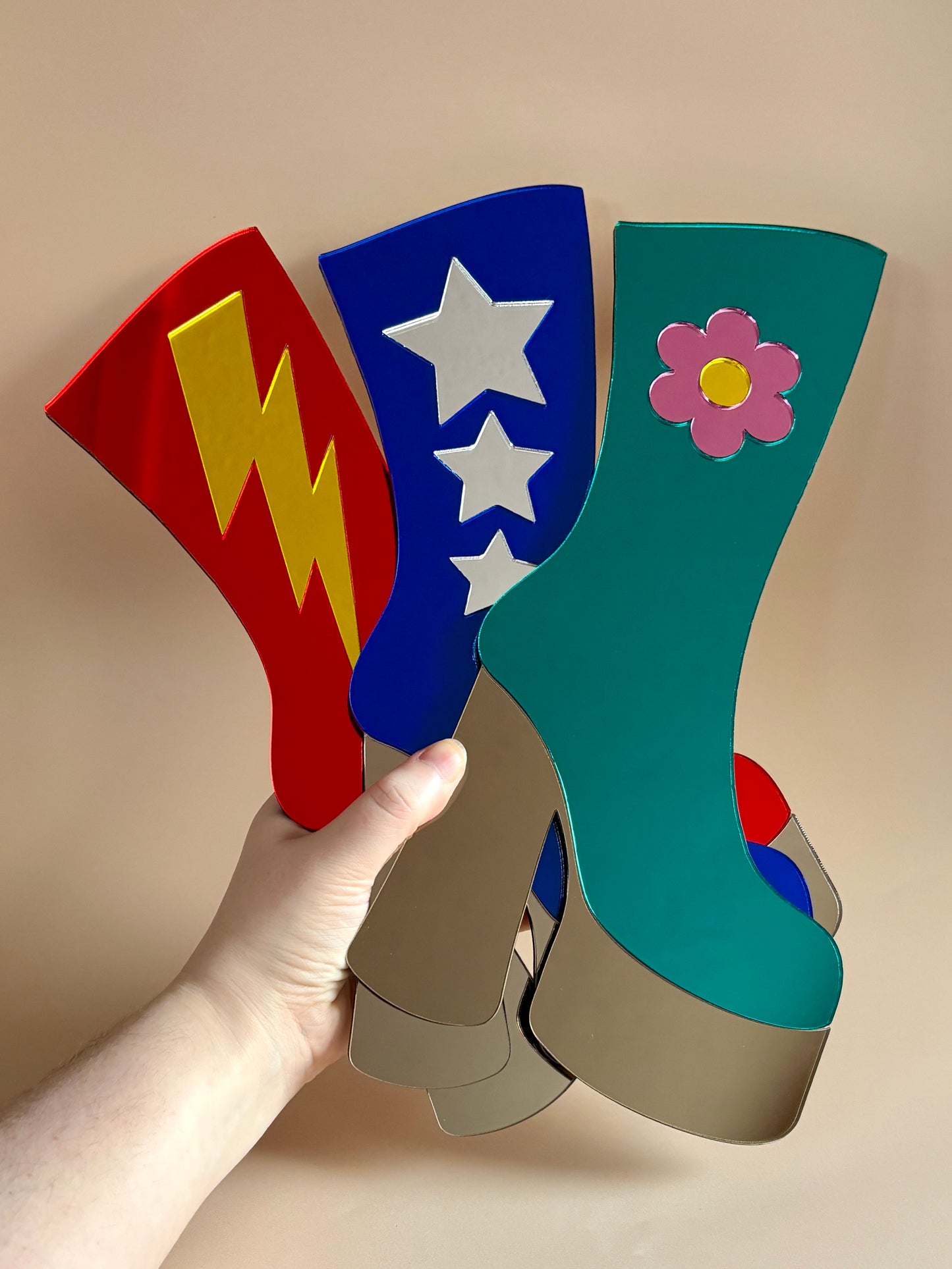 Boogie Shoe Wall Hanging: Stars