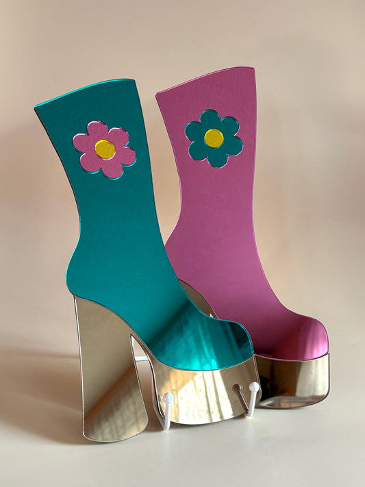 Boogie Shoe Wall Hanging: Flower