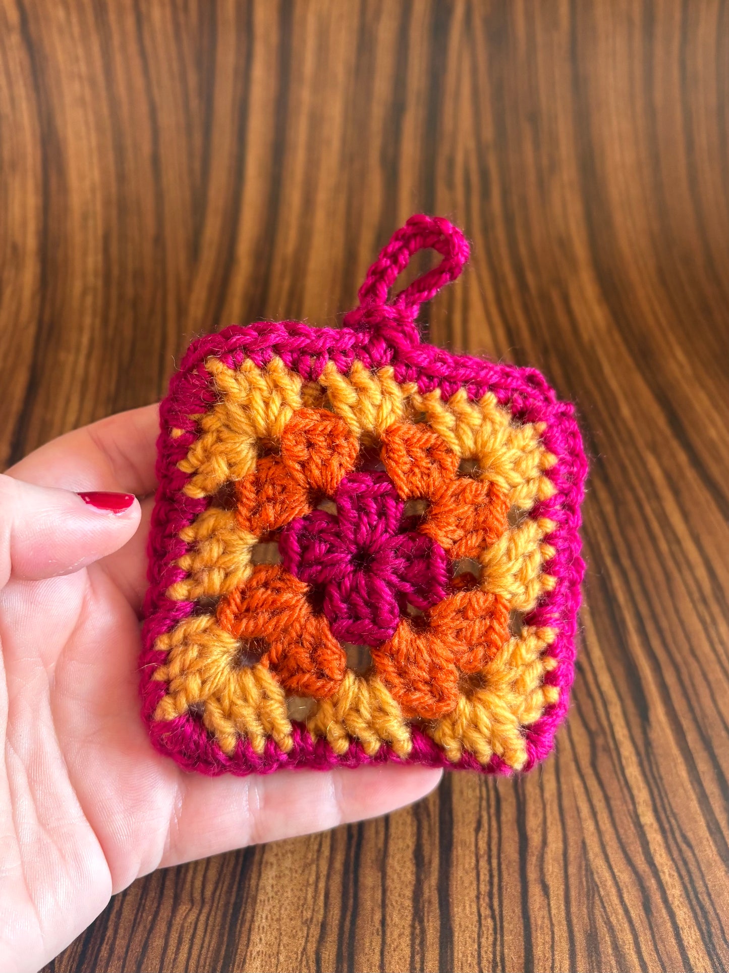 Crochet Wireless Earphone Holder