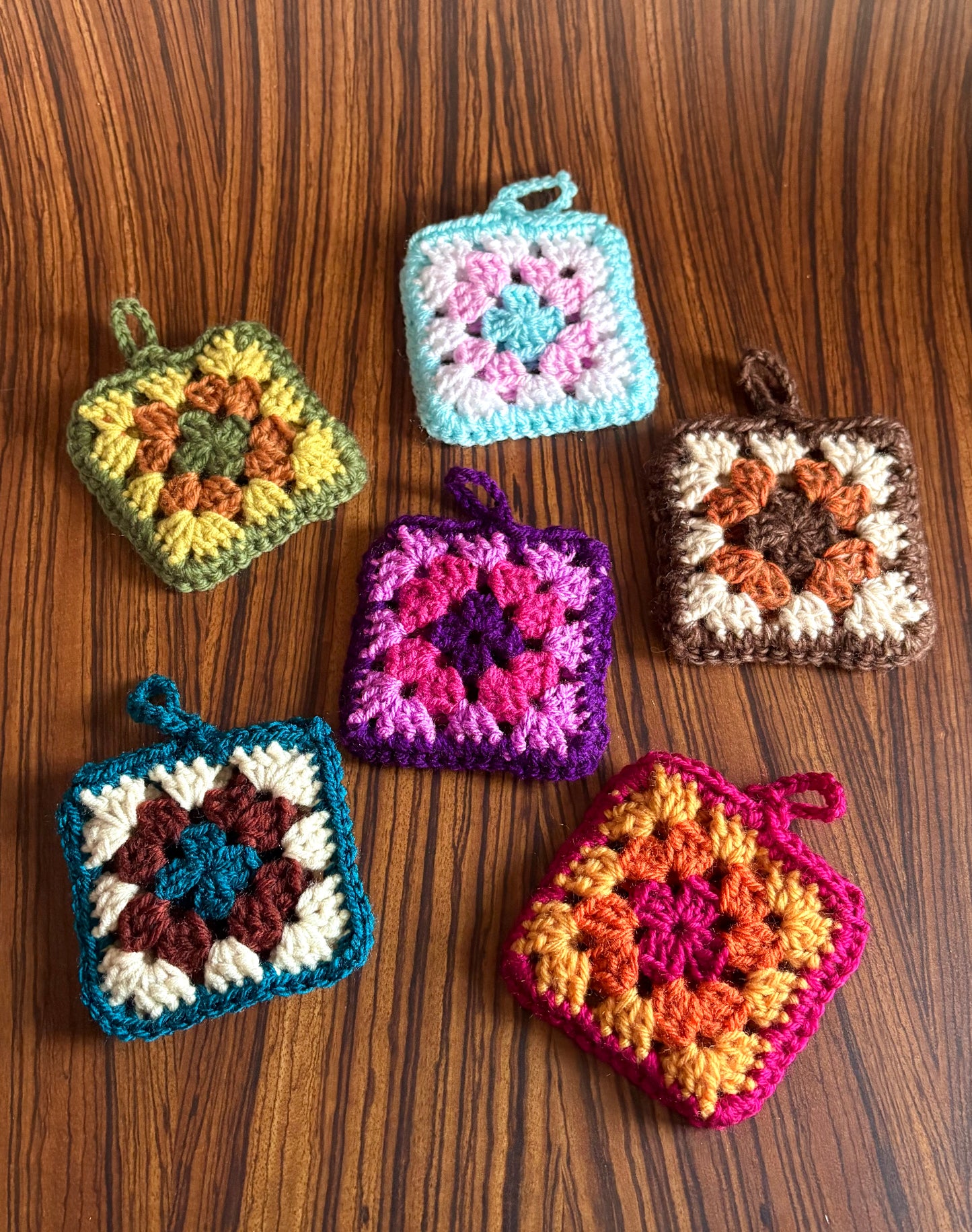 Crochet Wireless Earphone Holder