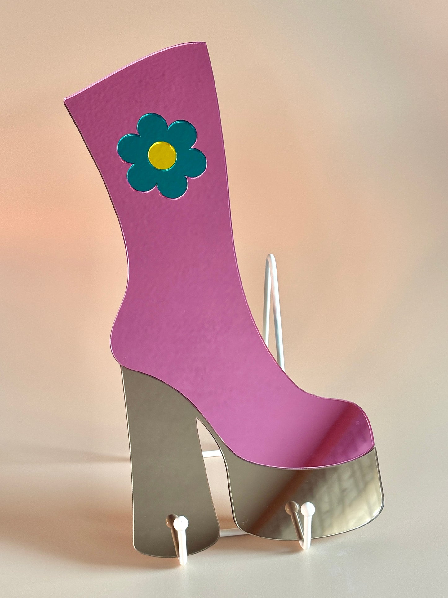 Boogie Shoe Wall Hanging: Flower