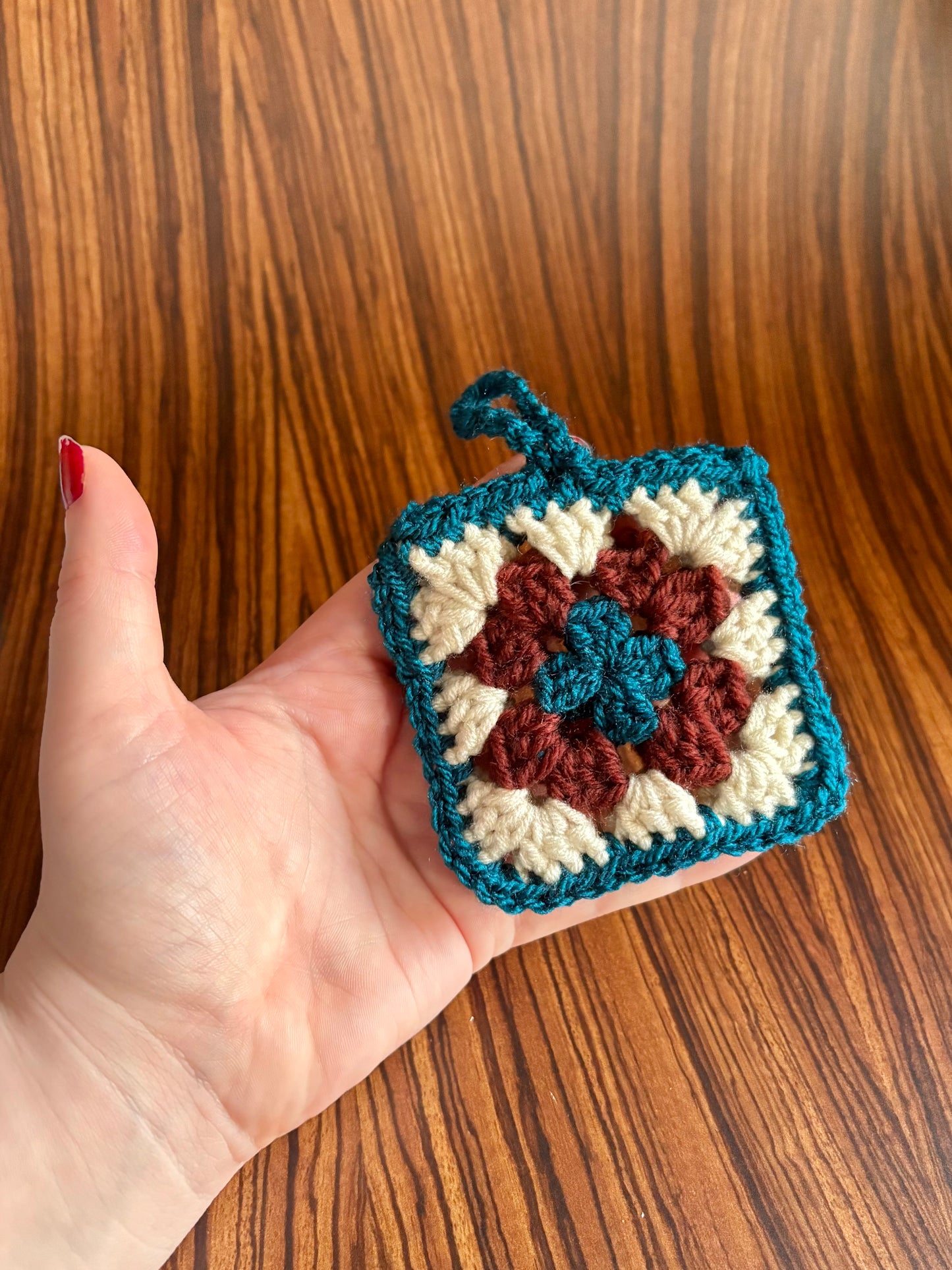 Crochet Wireless Earphone Holder