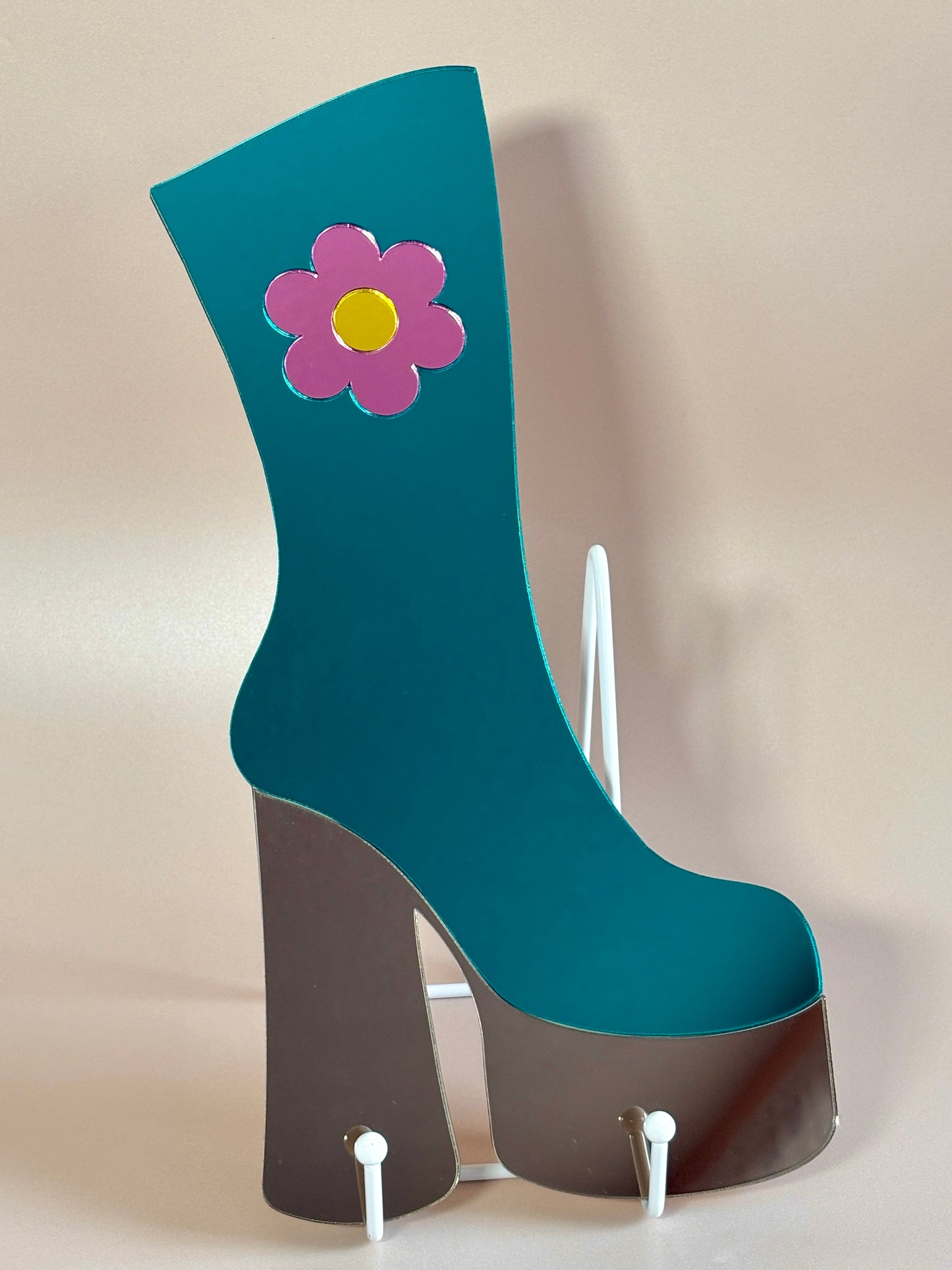 Boogie Shoe Wall Hanging: Flower