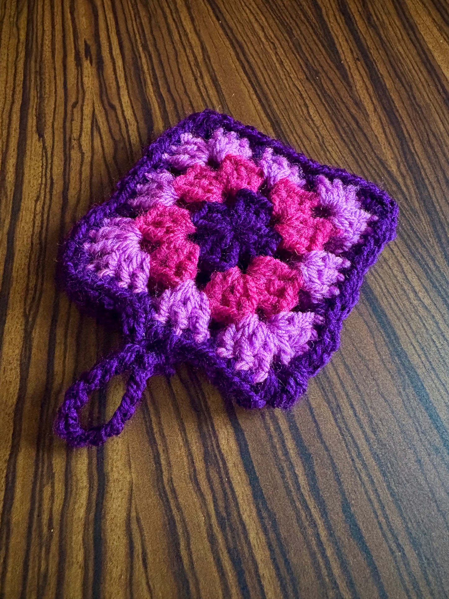 Crochet Wireless Earphone Holder