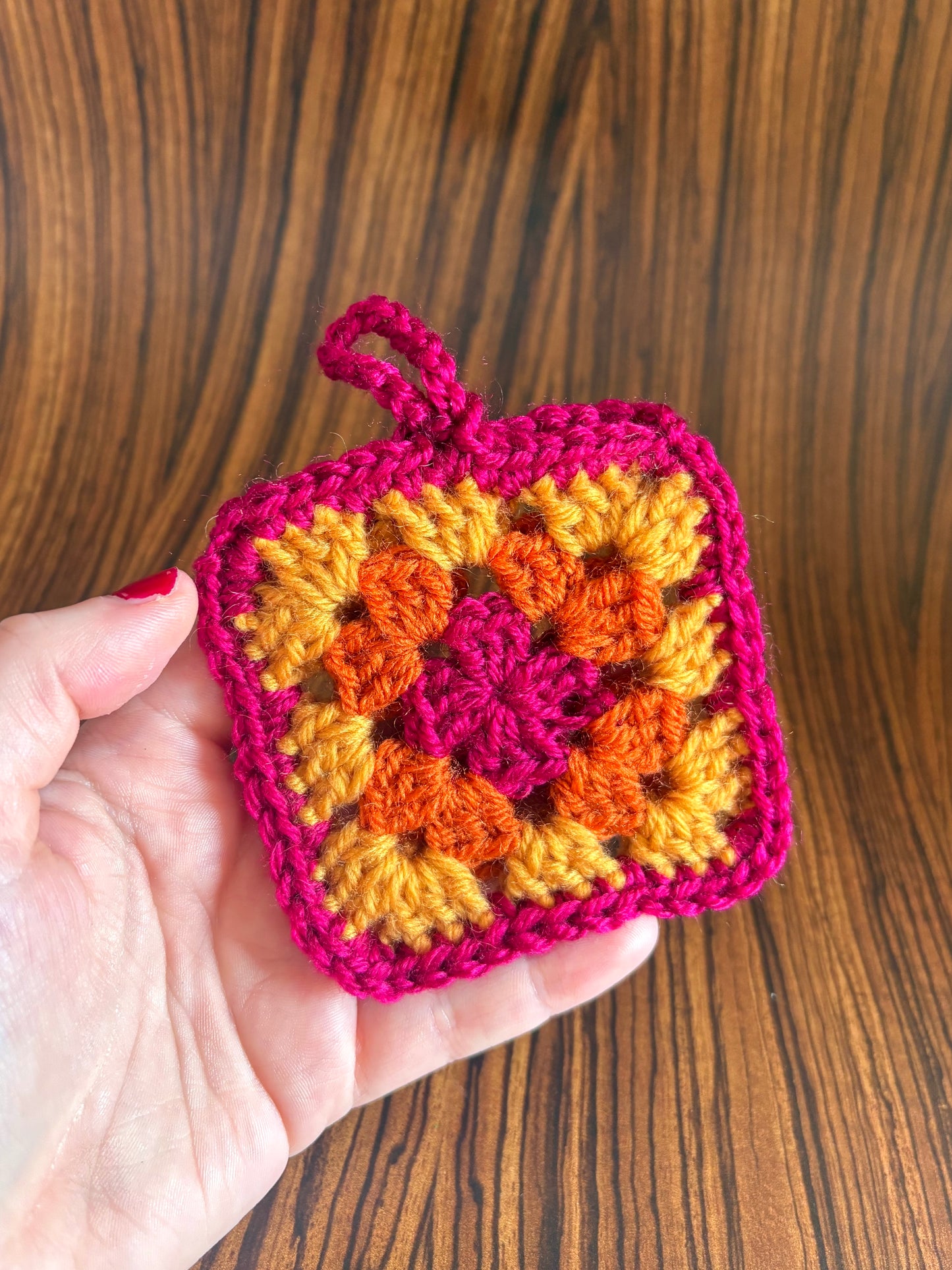 Crochet Wireless Earphone Holder