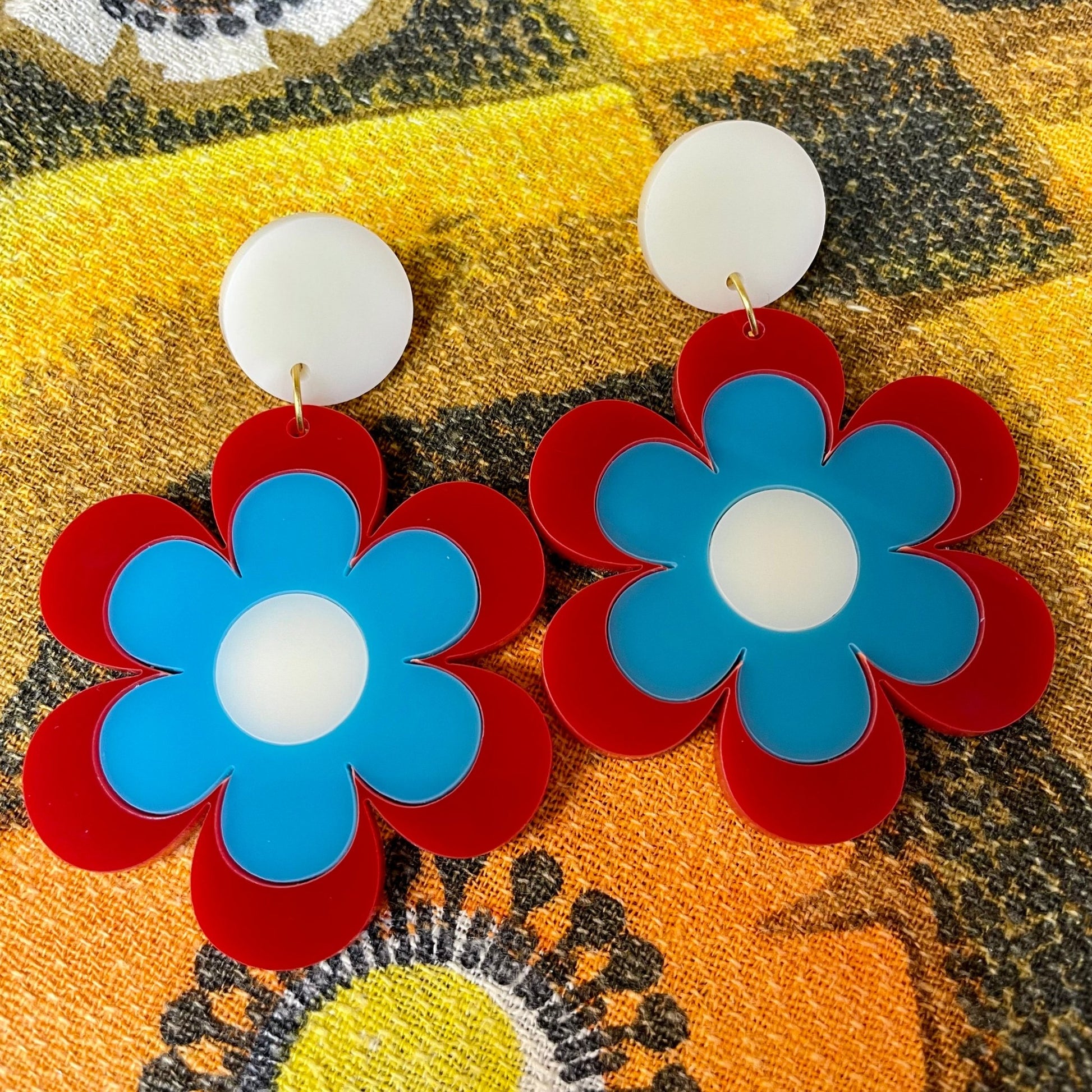 Delilah Daisy Earrings and Brooches - Hung On You Boutique