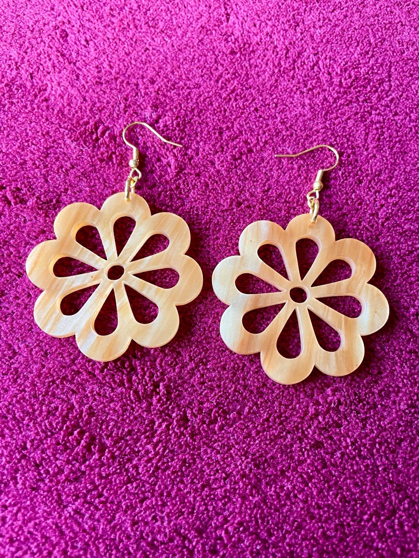 Flora Earrings - Hung On You Boutique